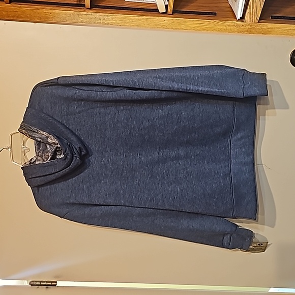 Mossy Oak Blue Men Large Hoodie NWT - Picture 2 of 4